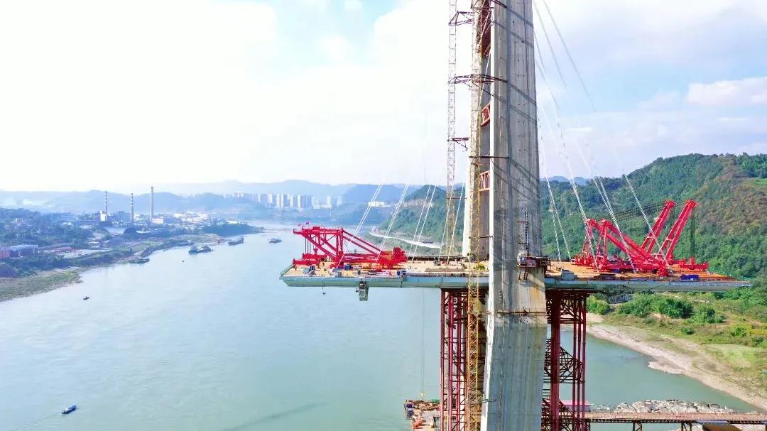 媒體關注 | 新華社帶你走進臨港長江大橋火熱施工現場