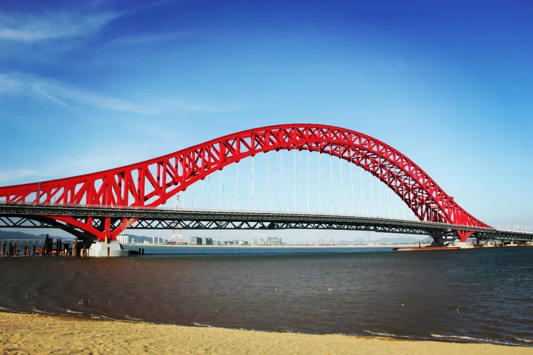 喜報 | 匠心筑品質 四川路橋再獲中國建筑行業(yè)質量最高榮譽魯班獎