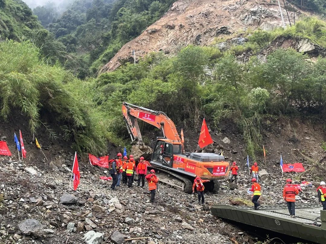 2fb17e58d69c0fba22892a361753dda9.jpg 2fb17e58d69c0fba22892a361753dda9.jpg