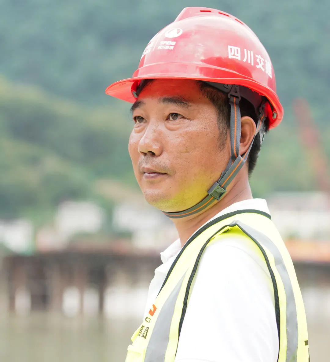 周曉宇.jpg 周曉宇.jpg