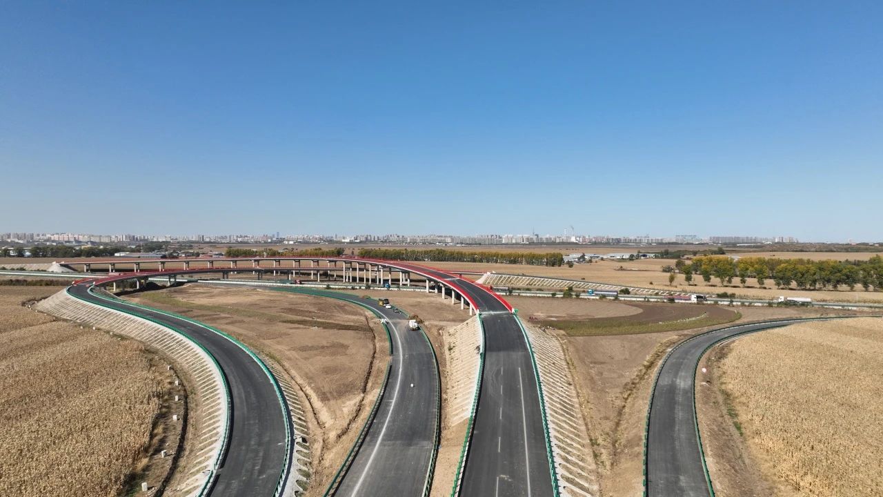 路橋集團(tuán)吉黑高速再獲“平安工地”榮譽(yù)！