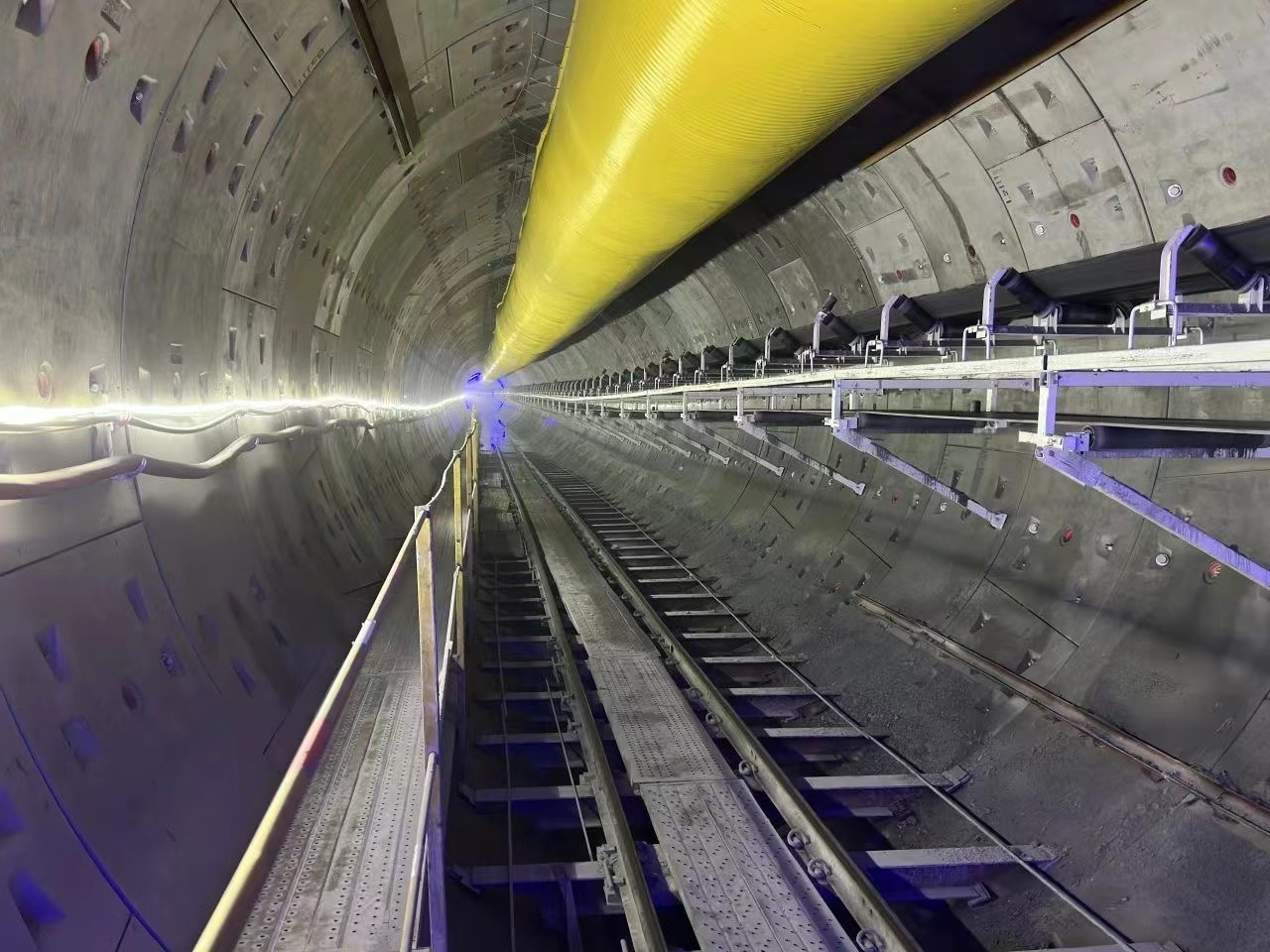 100天掘進突破2公里！“蜀暢二號”連創(chuàng)佳績