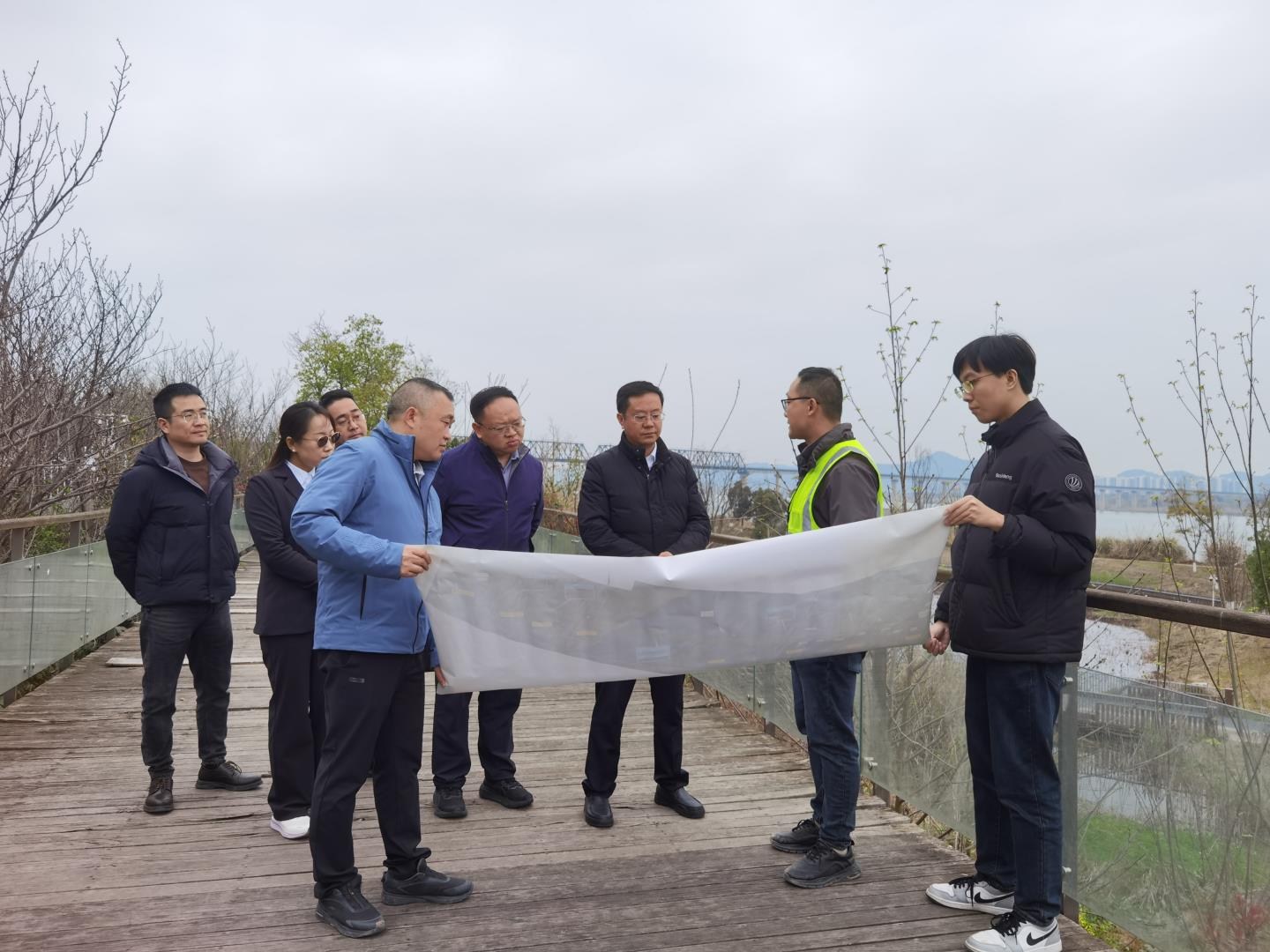 四川路橋黨委委員、紀(jì)委書(shū)記焦利軍調(diào)研橋梁公司遂寧六橋項(xiàng)目建設(shè)